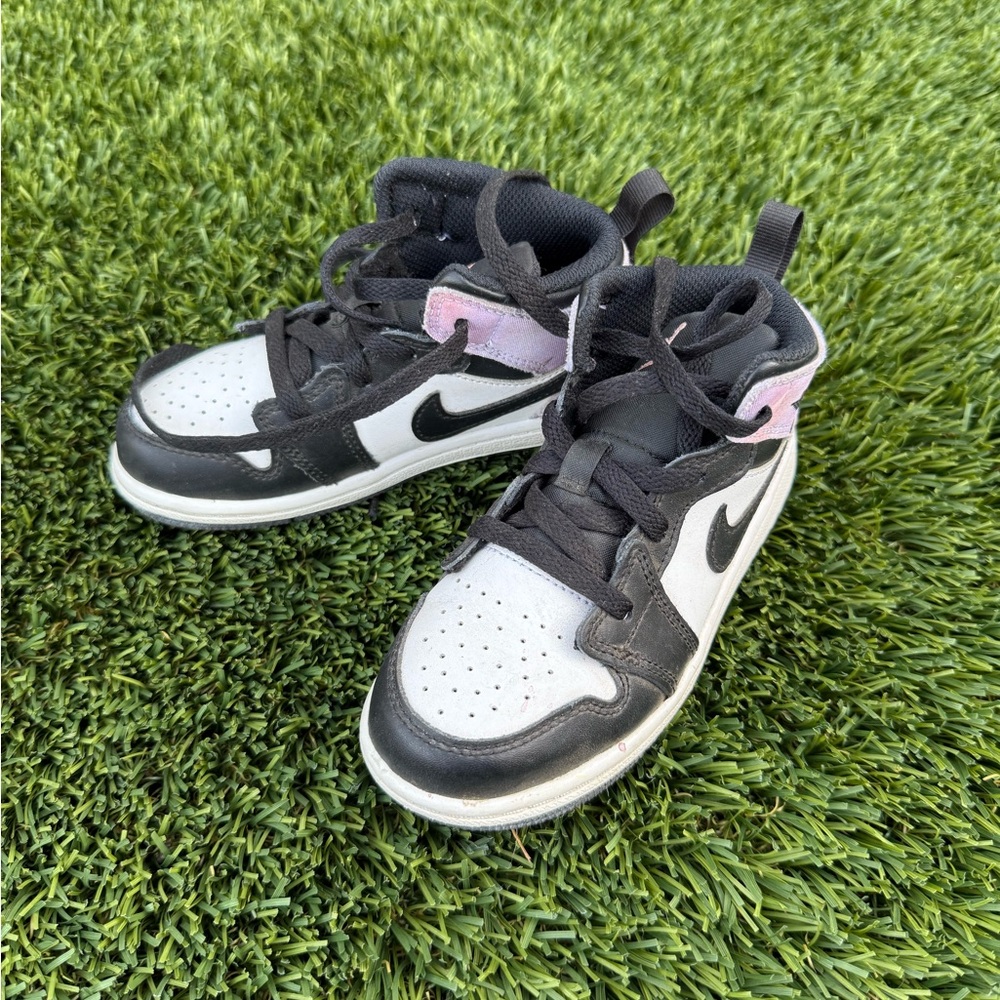 Girls Nike High Top Dunks